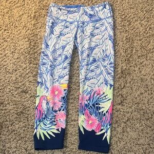 Lilly Pulitzer Luxletic UPF 50+ Weekender Cropped Leggings XS Indigo Sunset Swim